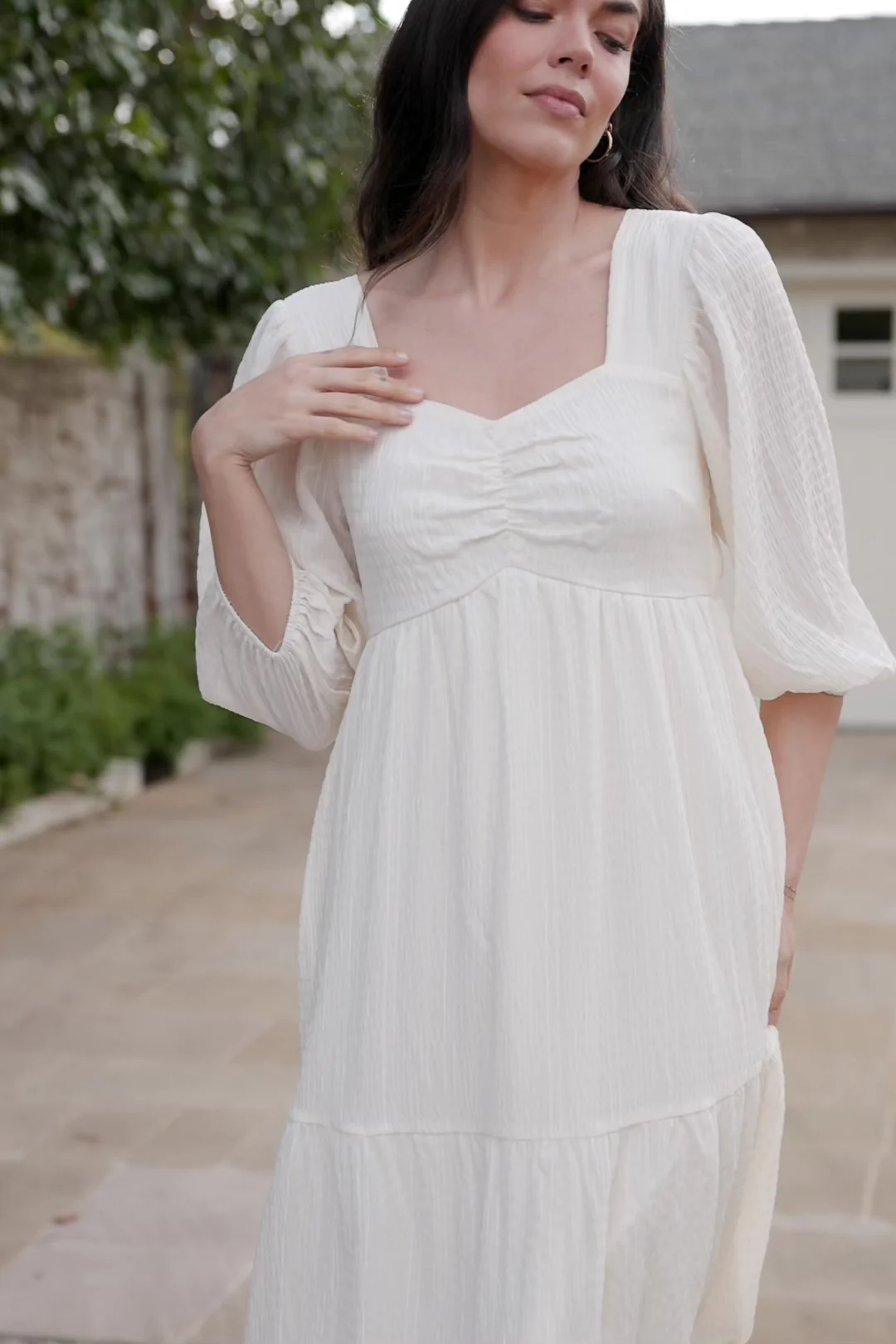 Vaeda Crepe Midi Dress - Sweetheart Neckline