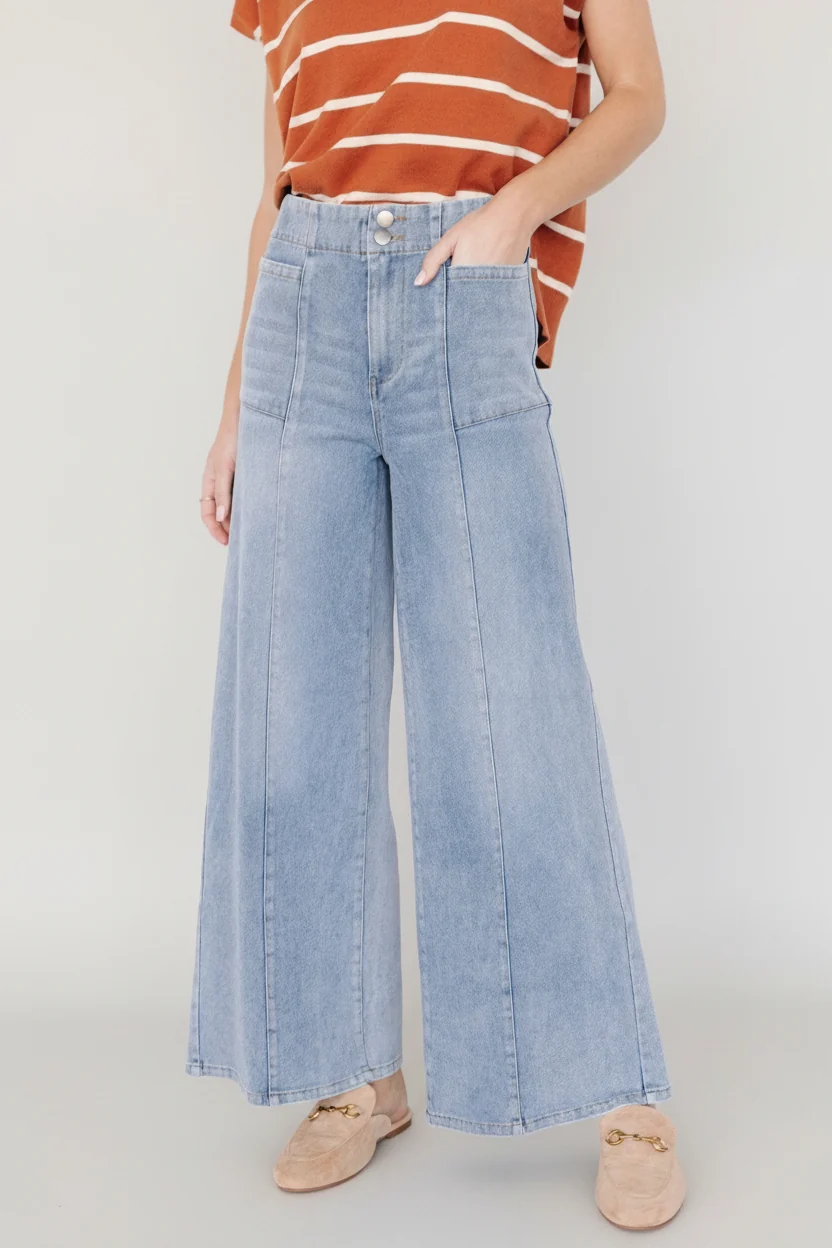 Emmi Mid-Rise Wide-Leg Jeans — Medium Wash