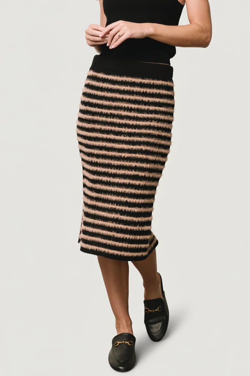 Mitzi Ribbed Midi Skirt — Black & Camel