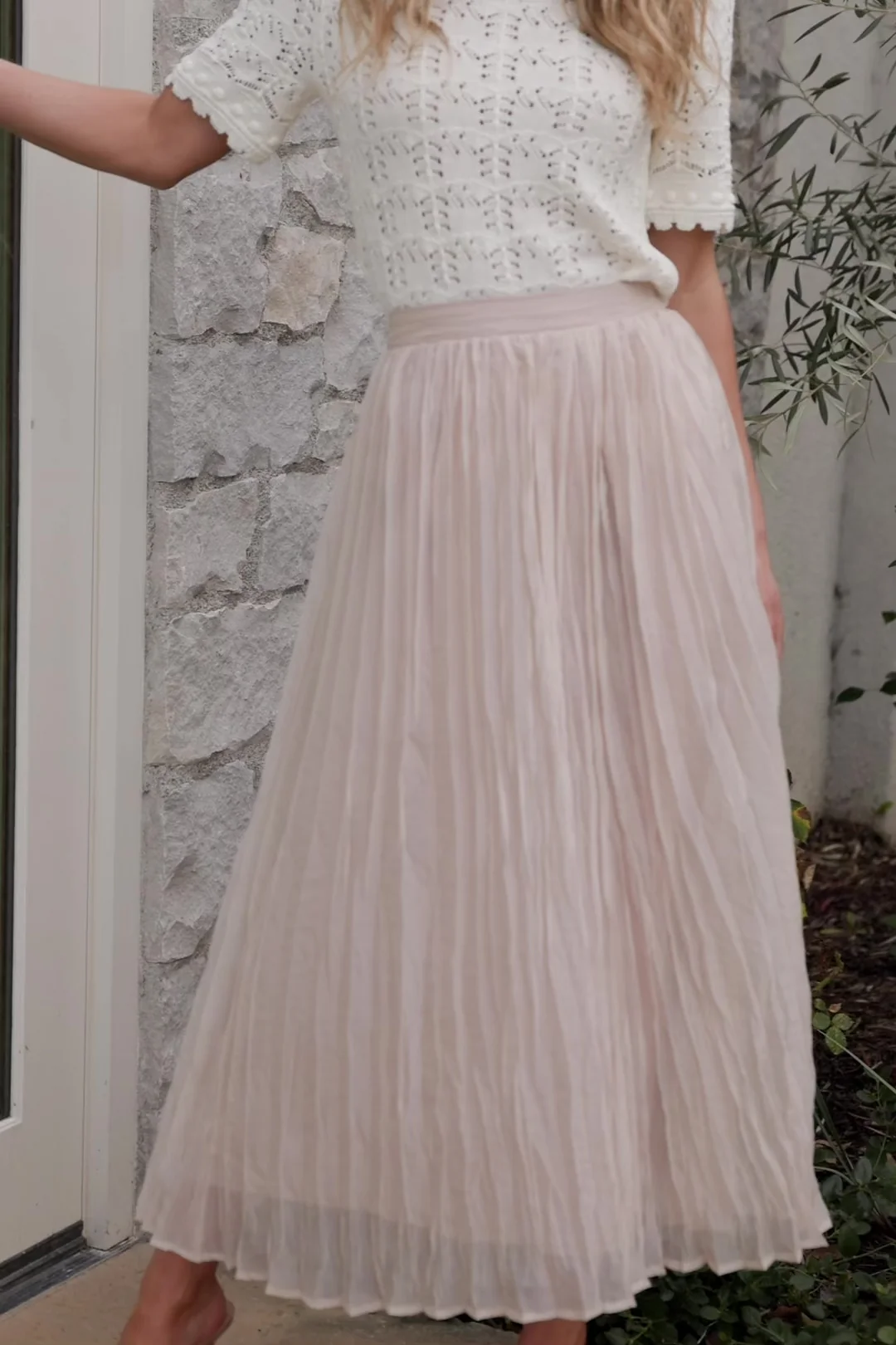 Cyra Midi Skirt — Natural Smocked Waist