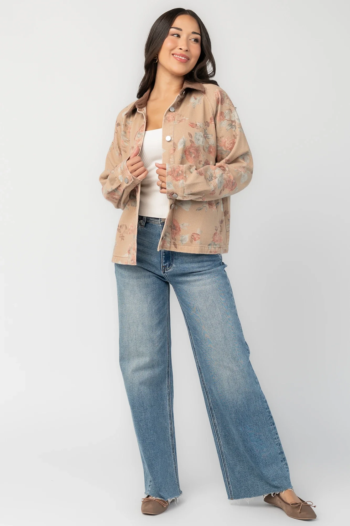 Lori Lightweight Jacket | Natural Floral 6 Lori Lightweight Jacket | Natural Floral