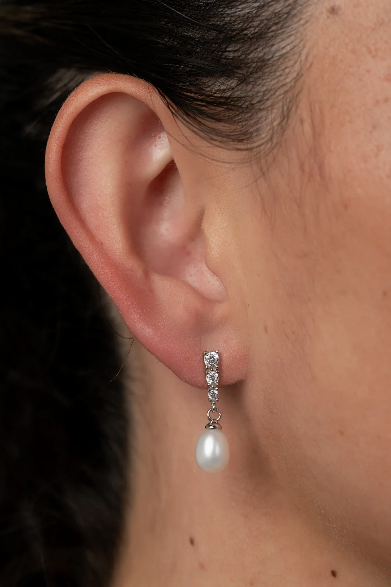 Romona Freshwater Pearl Earrings | Silver
