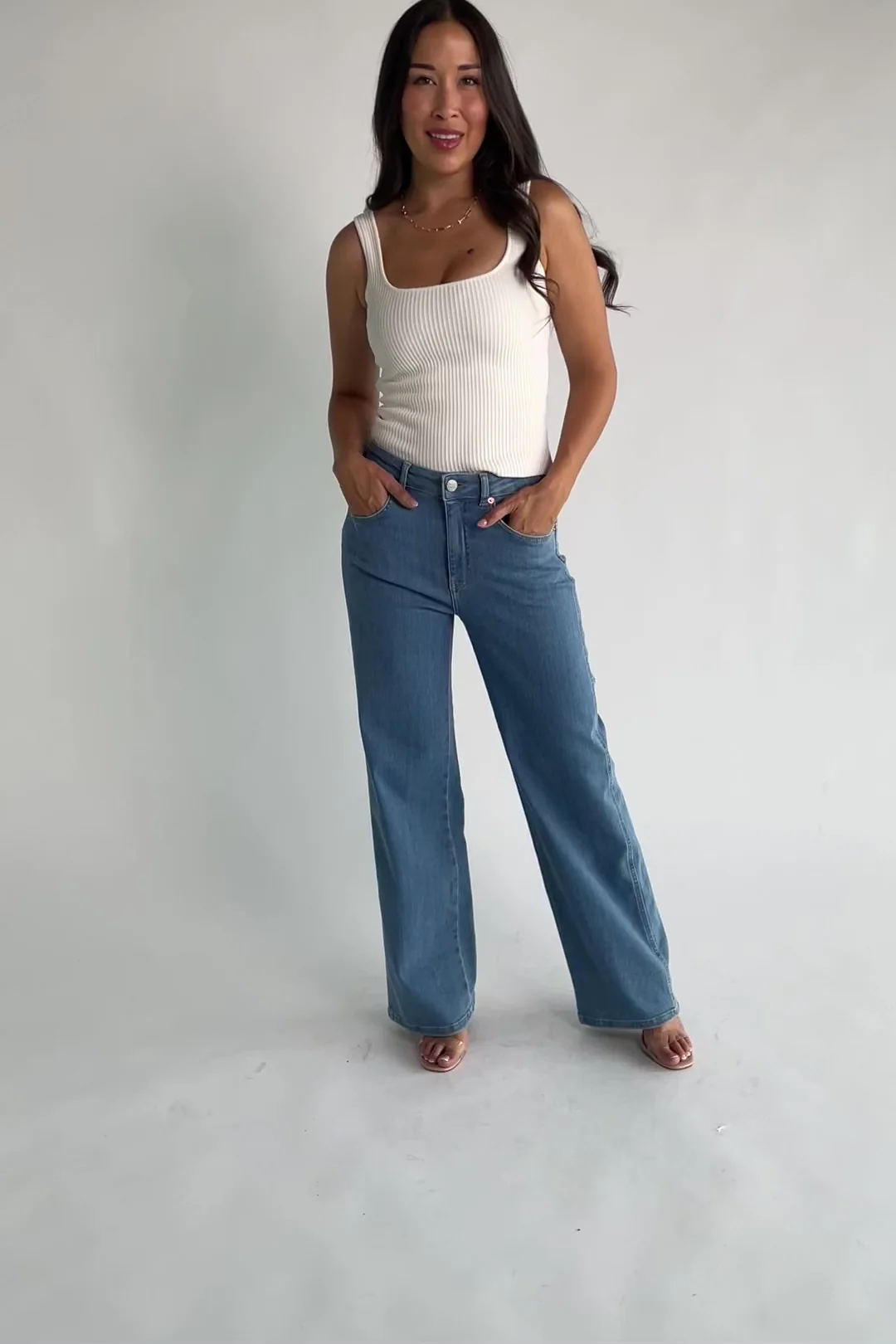 Vesper Mid Rise Wide Leg Jeans | Mid Wash