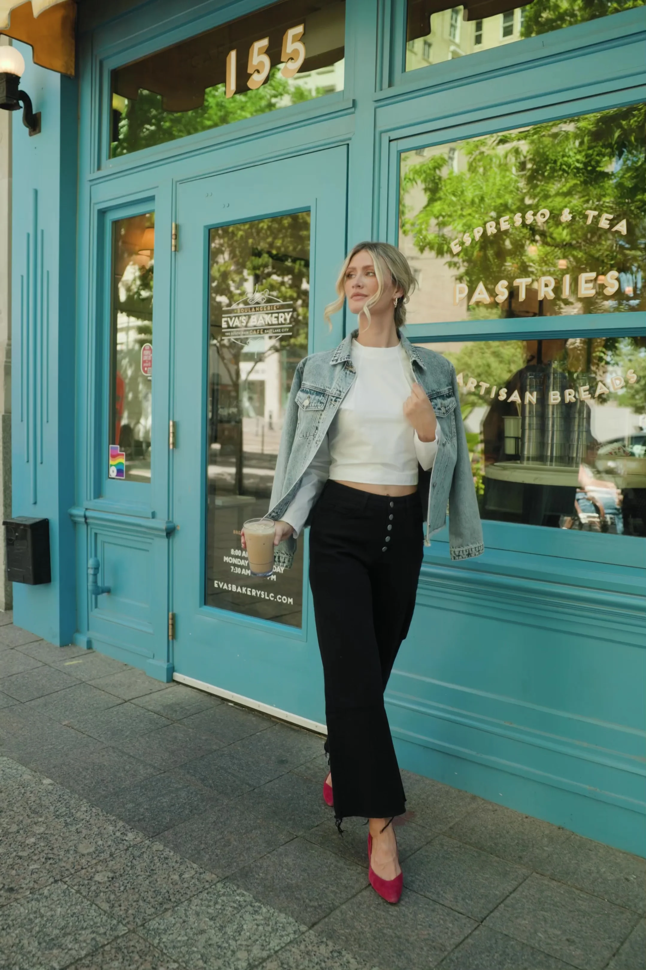 Devon Denim Jacket — Light Wash, Relaxed Fit