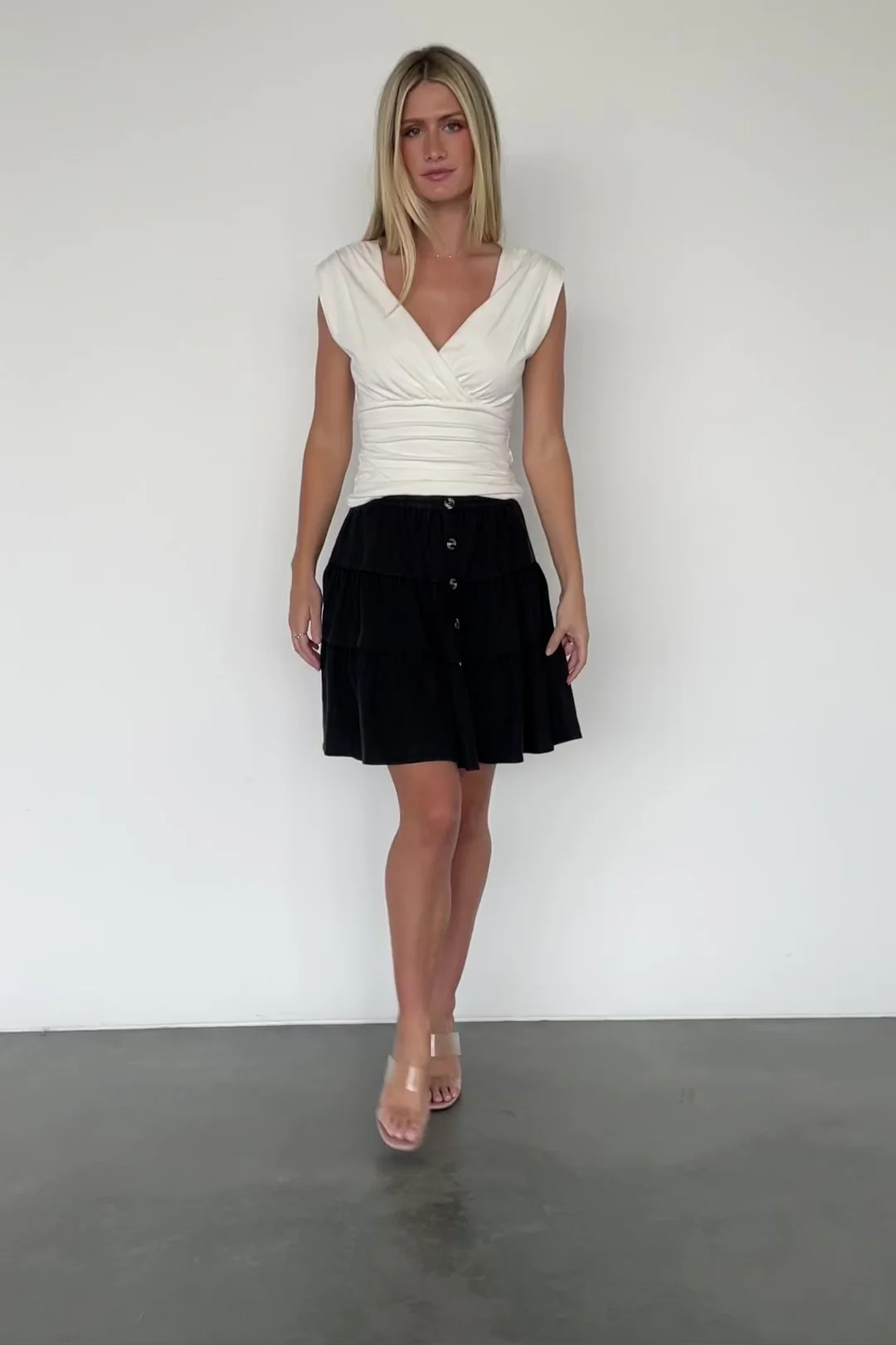 Ebba Tiered Short Skirt — Washed Black