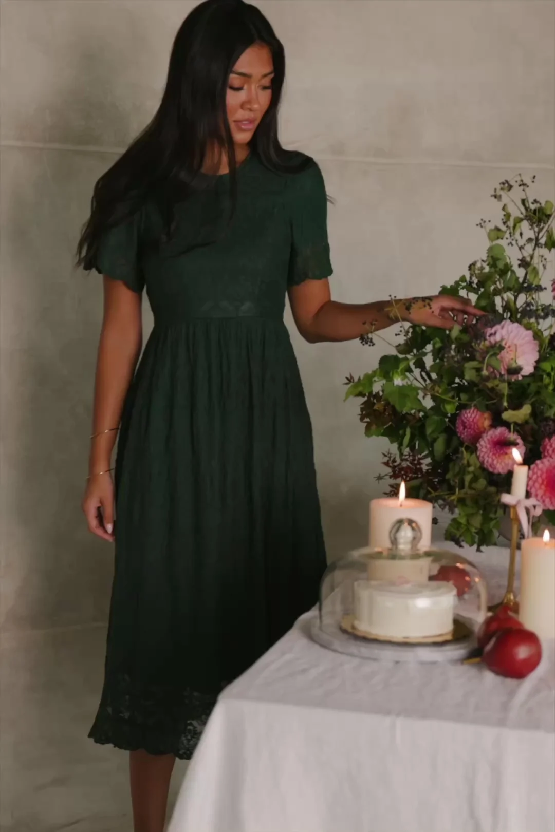 Yvaine Lace Midi Dress | Emerald