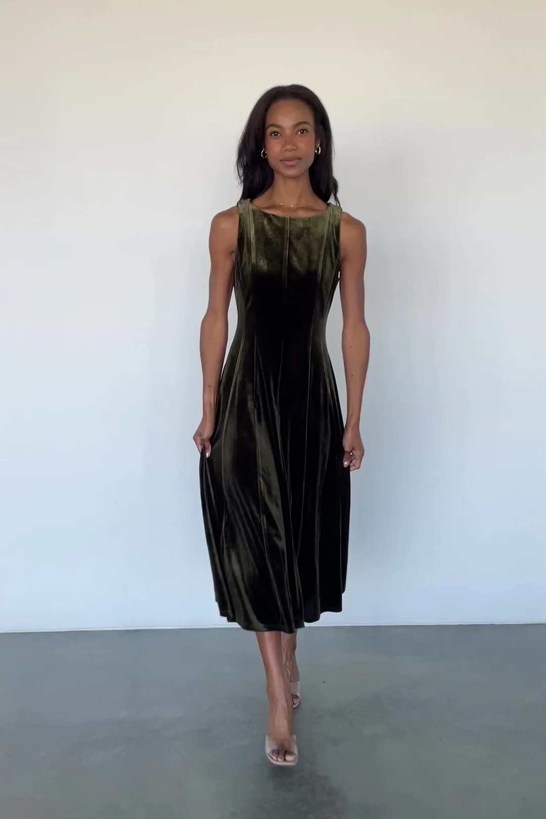 Annika Olive Velvet Midi Dress — Princess-Seam