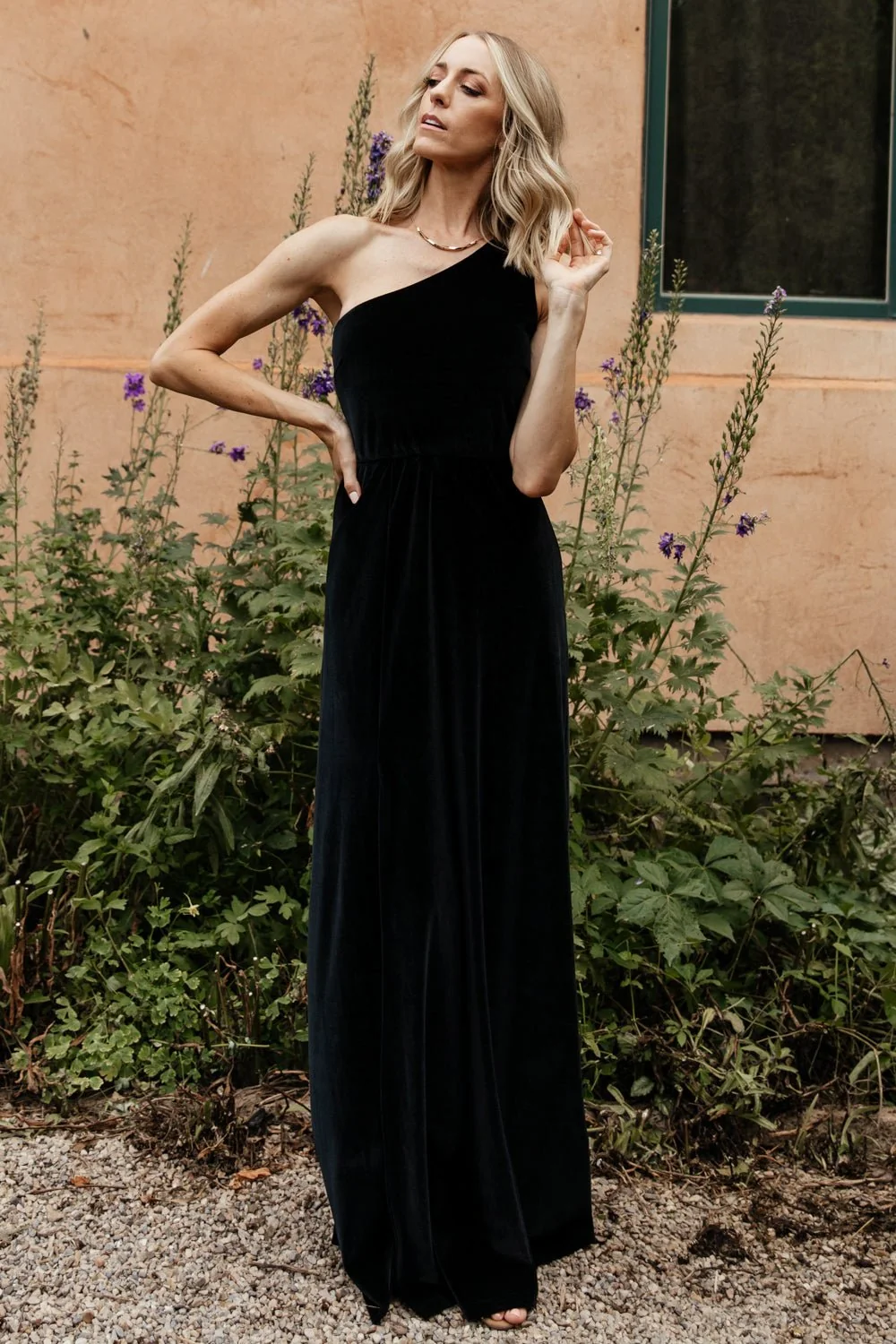 Tatiana Velvet One-Shoulder Maxi Dress — Black