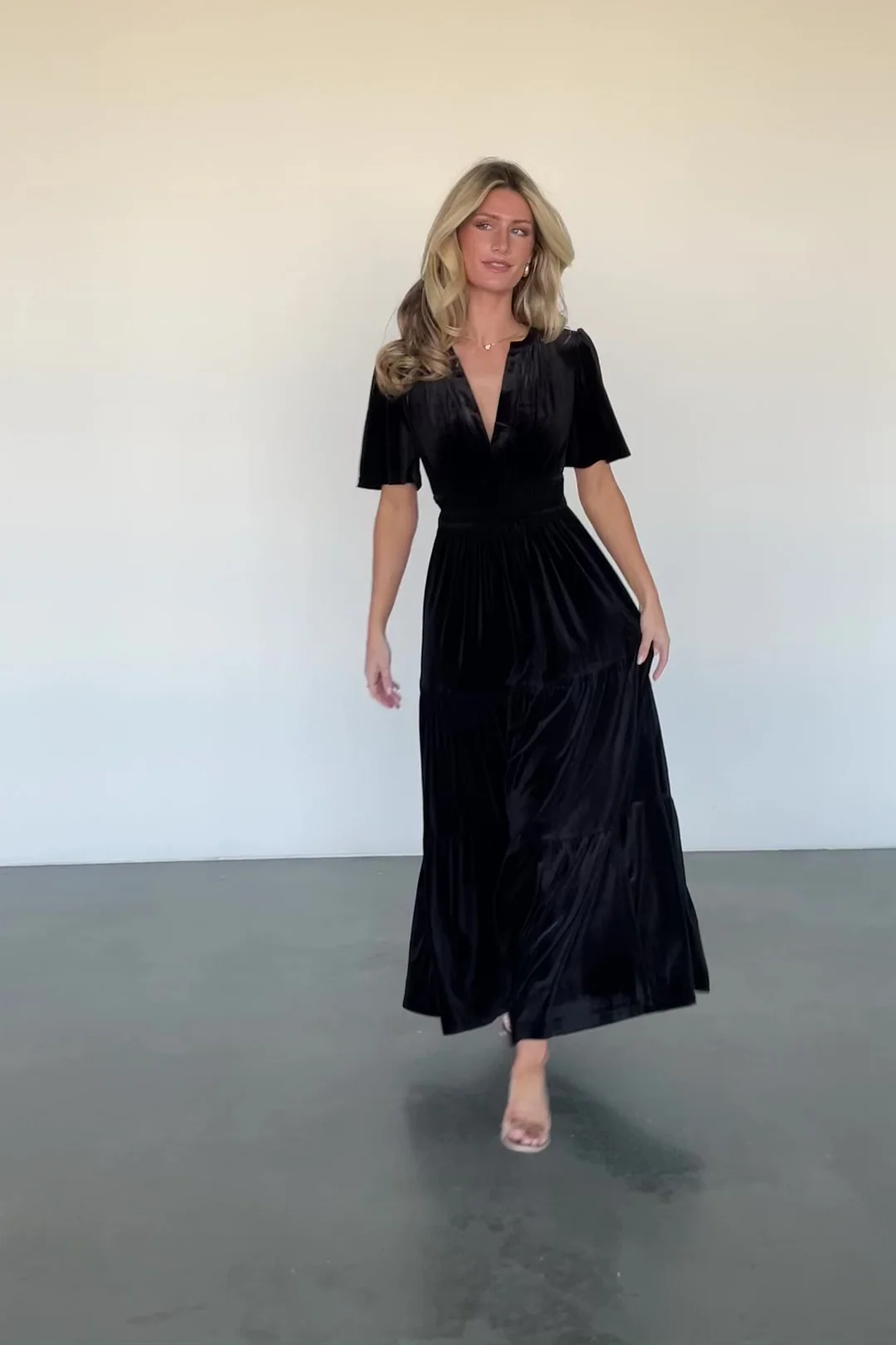 Artemis Velvet Maxi Dress — Black Velvet