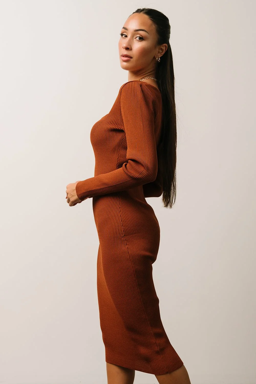 Waldorf Ribbed Midi Dress — Chestnut 3 Waldorf Ribbed Midi Dress — Chestnut