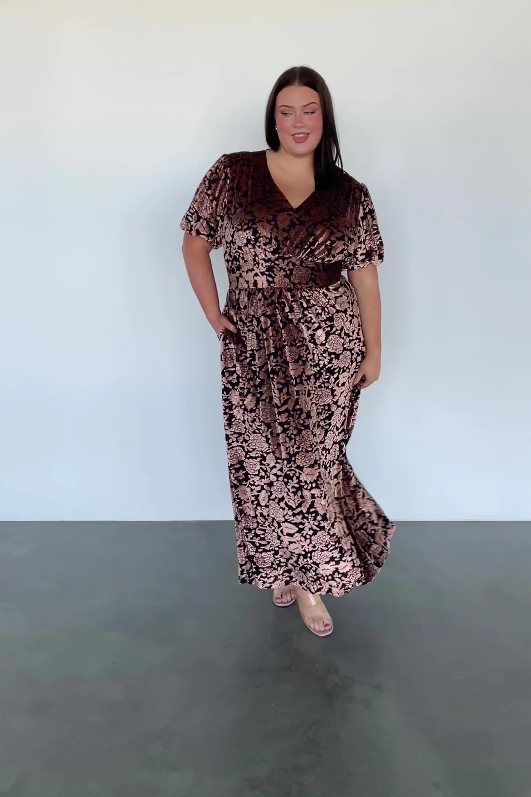 Leslie Velvet Maxi Dress - Black + Bronze