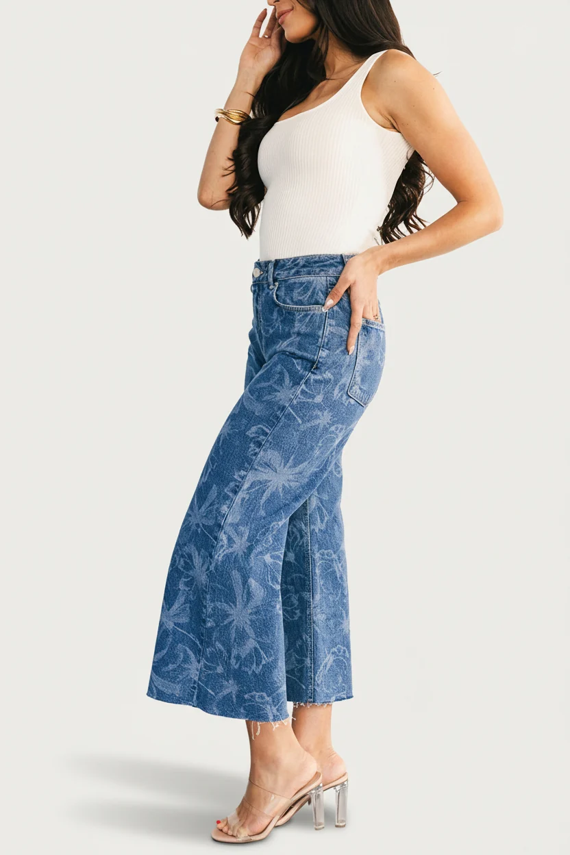 Cádiz Mid Rise Relaxed Jeans, Medium Floral 8 Cádiz Mid Rise Relaxed Jeans, Medium Floral